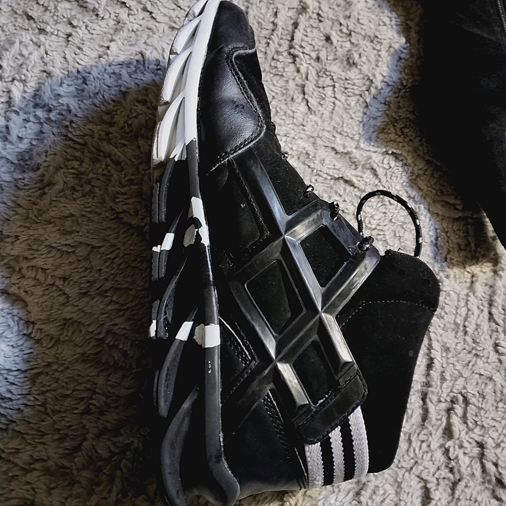 Joomra men's size (43) or 9